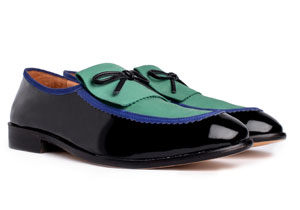FRINGED LOAFER